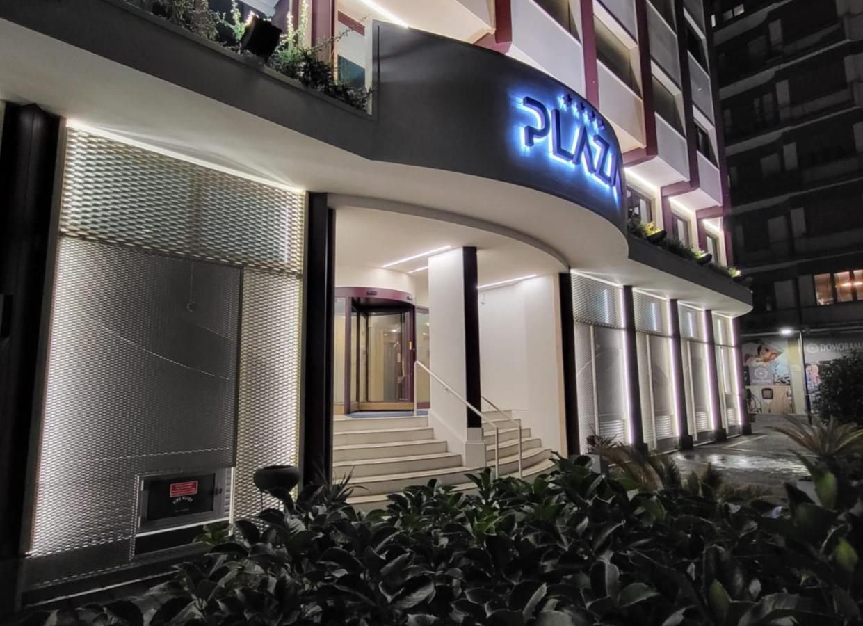Hotel Plaza เปสการา ภายนอก รูปภาพ